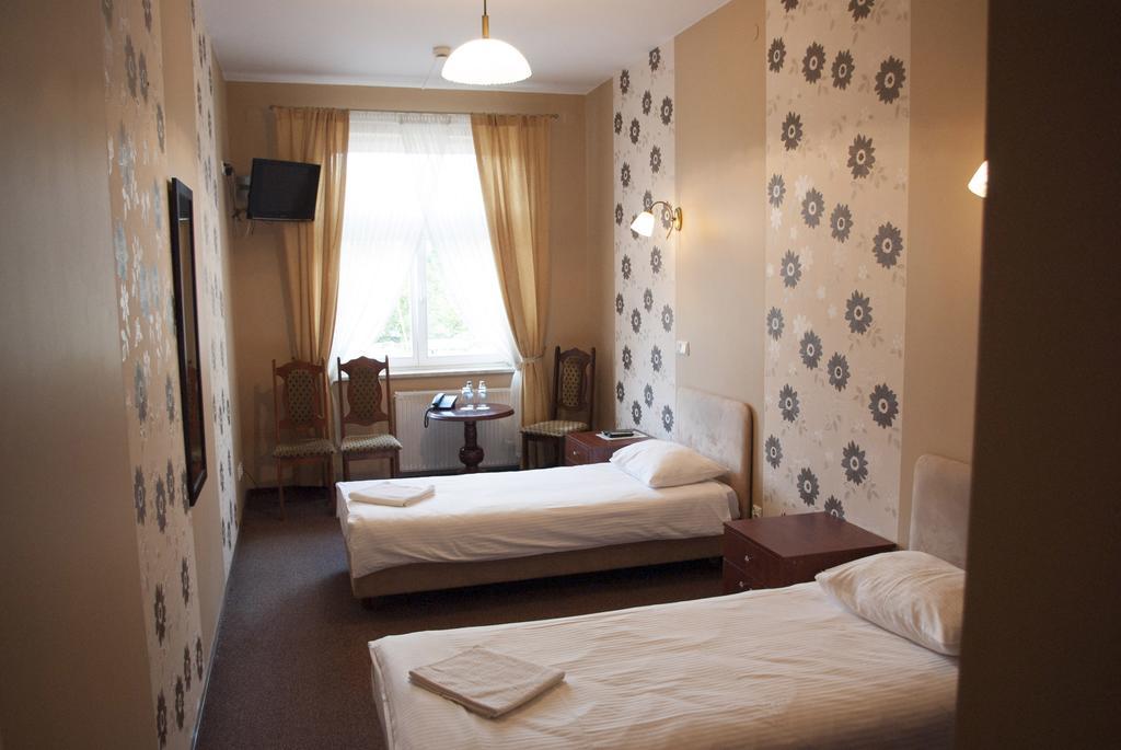 Hotel Nad Rzeczka Torun Quarto foto