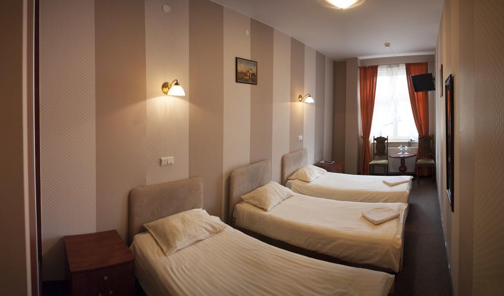 Hotel Nad Rzeczka Torun Quarto foto